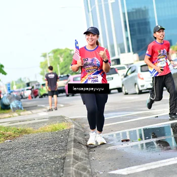 Runner Photo 6017092