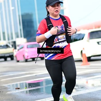 Runner Photo 6017096