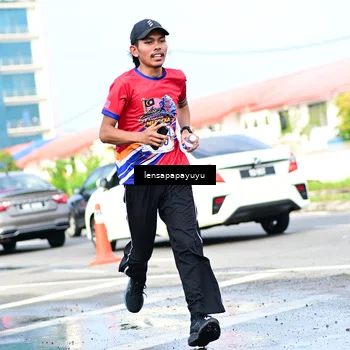 Runner Photo 6017097