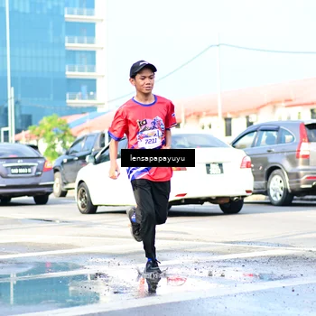 Runner Photo 6017101