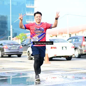 Runner Photo 6017112