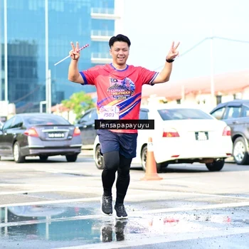 Runner Photo 6017116