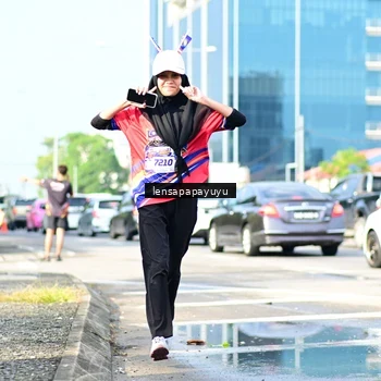 Runner Photo 6017119