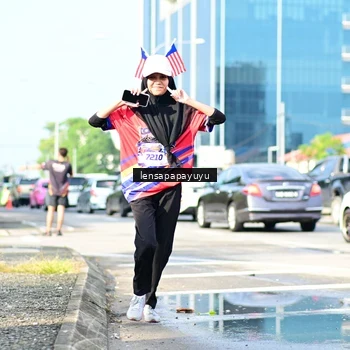 Runner Photo 6017124