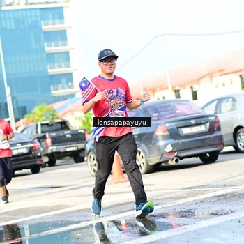 Runner Photo 6017138