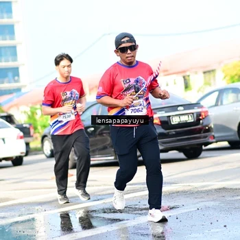 Runner Photo 6017140