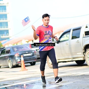 Runner Photo 6017141