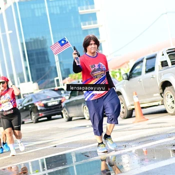 Runner Photo 6017149