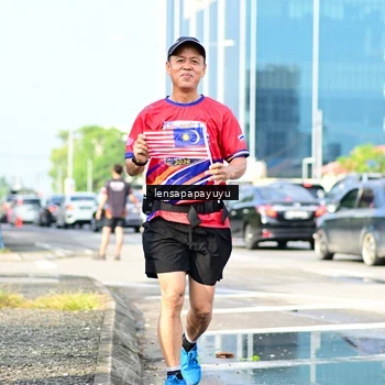 Runner Photo 6017154
