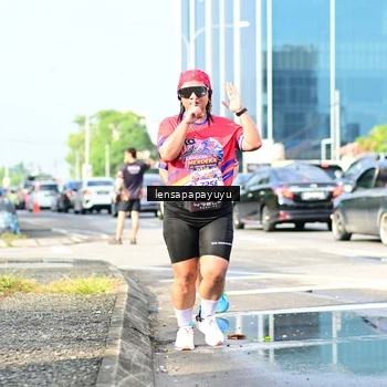 Runner Photo 6017157