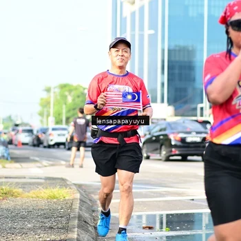 Runner Photo 6017158
