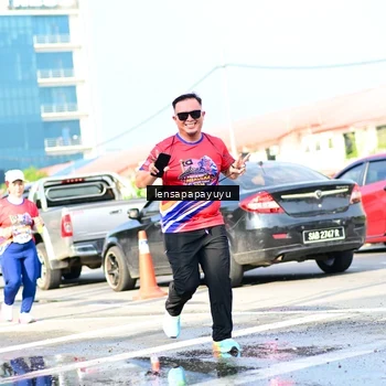 Runner Photo 6017167