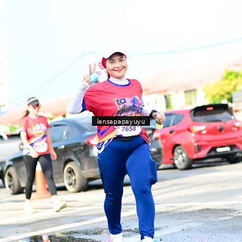 Runner Photo 6017175