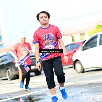 Runner Photo 6017186