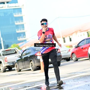 Runner Photo 6017188