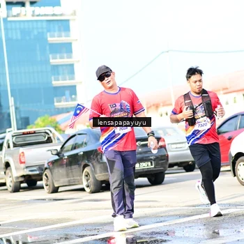Runner Photo 6017199