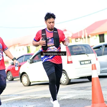 Runner Photo 6017207