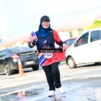 Runner Photo 6017224