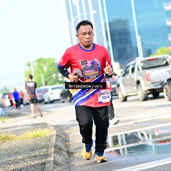 Runner Photo 6017226