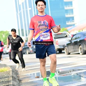 Runner Photo 6017254