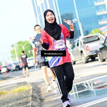 Runner Photo 6017265