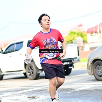 Runner Photo 6017293