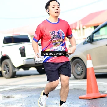 Runner Photo 6017297