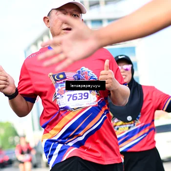 Runner Photo 6017307