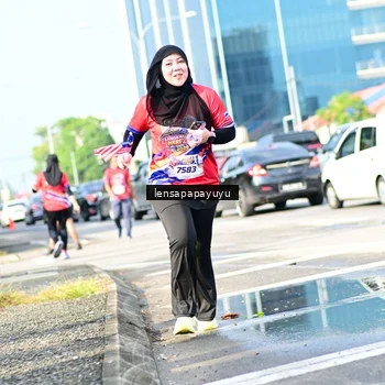 Runner Photo 6017318
