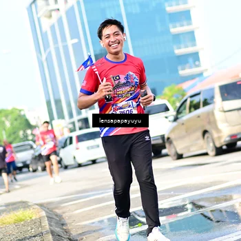 Runner Photo 6017342