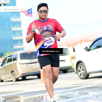 Runner Photo 6017345