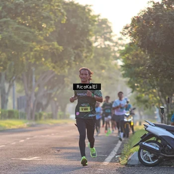 Runner Photo 6017360