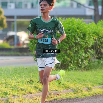Runner Photo 6017364