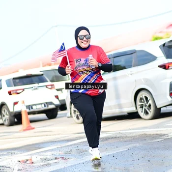 Runner Photo 6017365