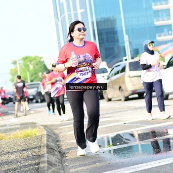 Runner Photo 6017370