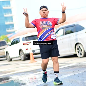 Runner Photo 6017371