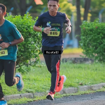 Runner Photo 6017372