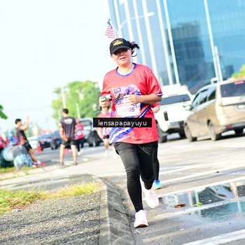 Runner Photo 6017379