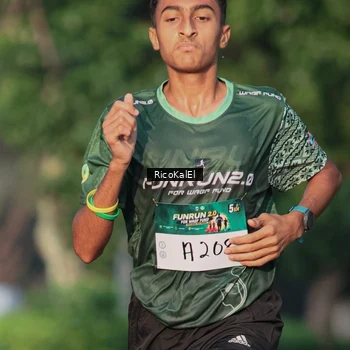 Runner Photo 6017382