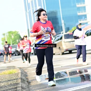 Runner Photo 6017383