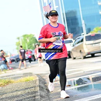 Runner Photo 6017392