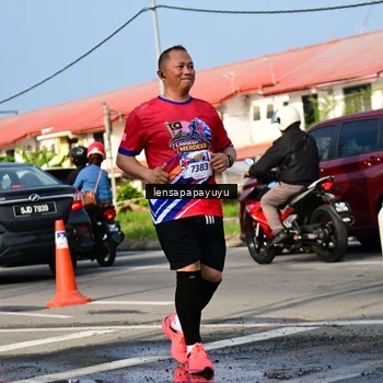 Runner Photo 6017399