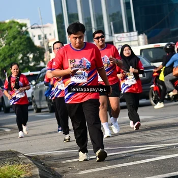 Runner Photo 6017407