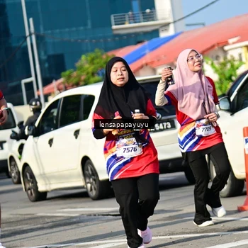 Runner Photo 6017415