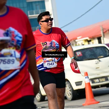 Runner Photo 6017432