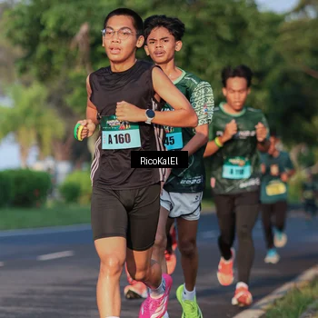 Runner Photo 6017471