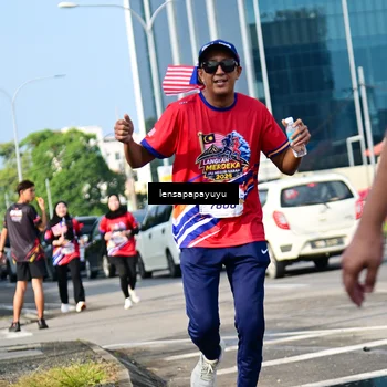 Runner Photo 6017474