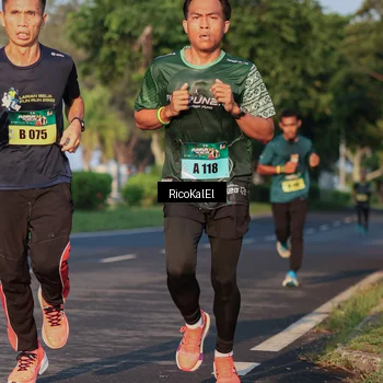 Runner Photo 6017478