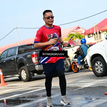 Runner Photo 6017489