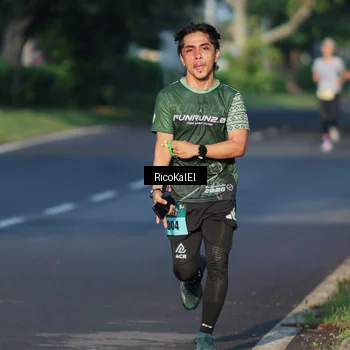 Runner Photo 6017527